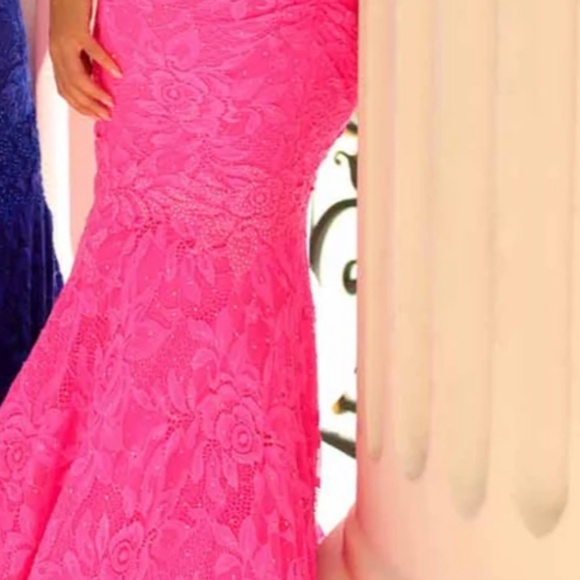 Prom Dress - Picture 3 of 3